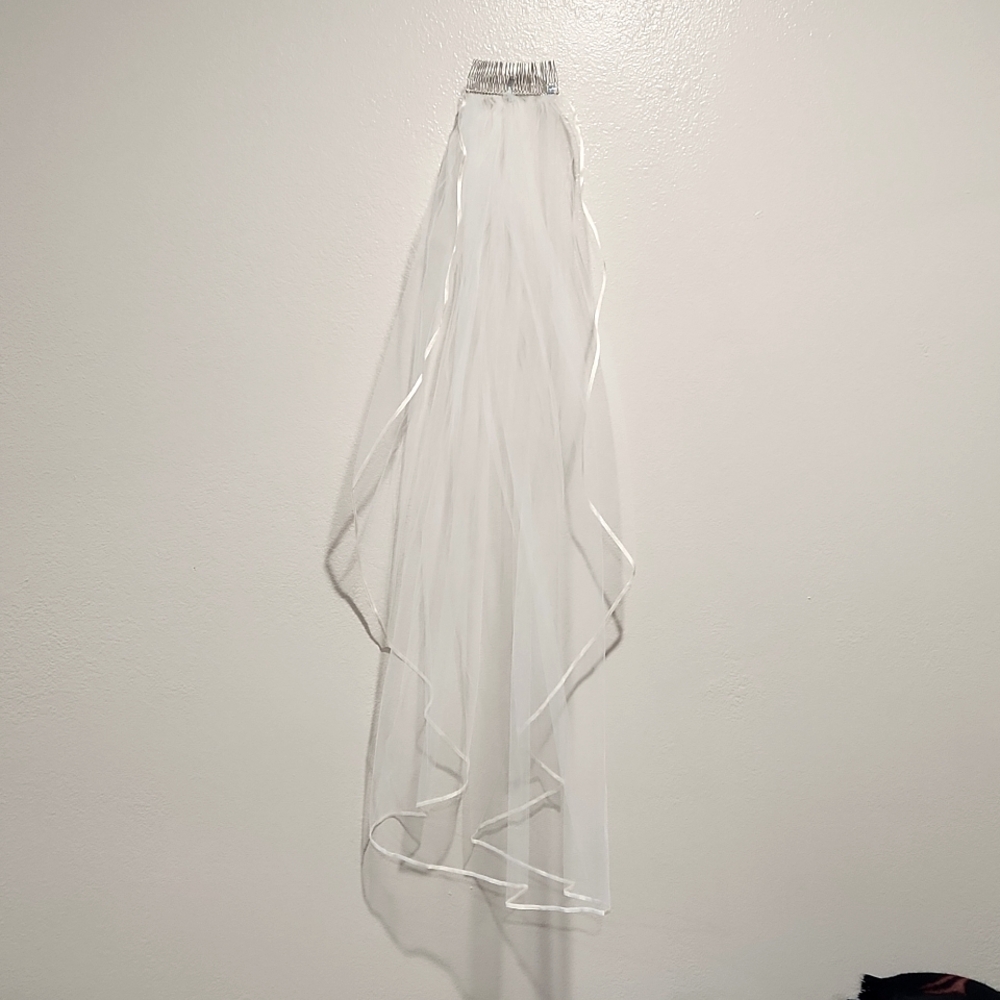 Sara Gabriel Wedding Veil